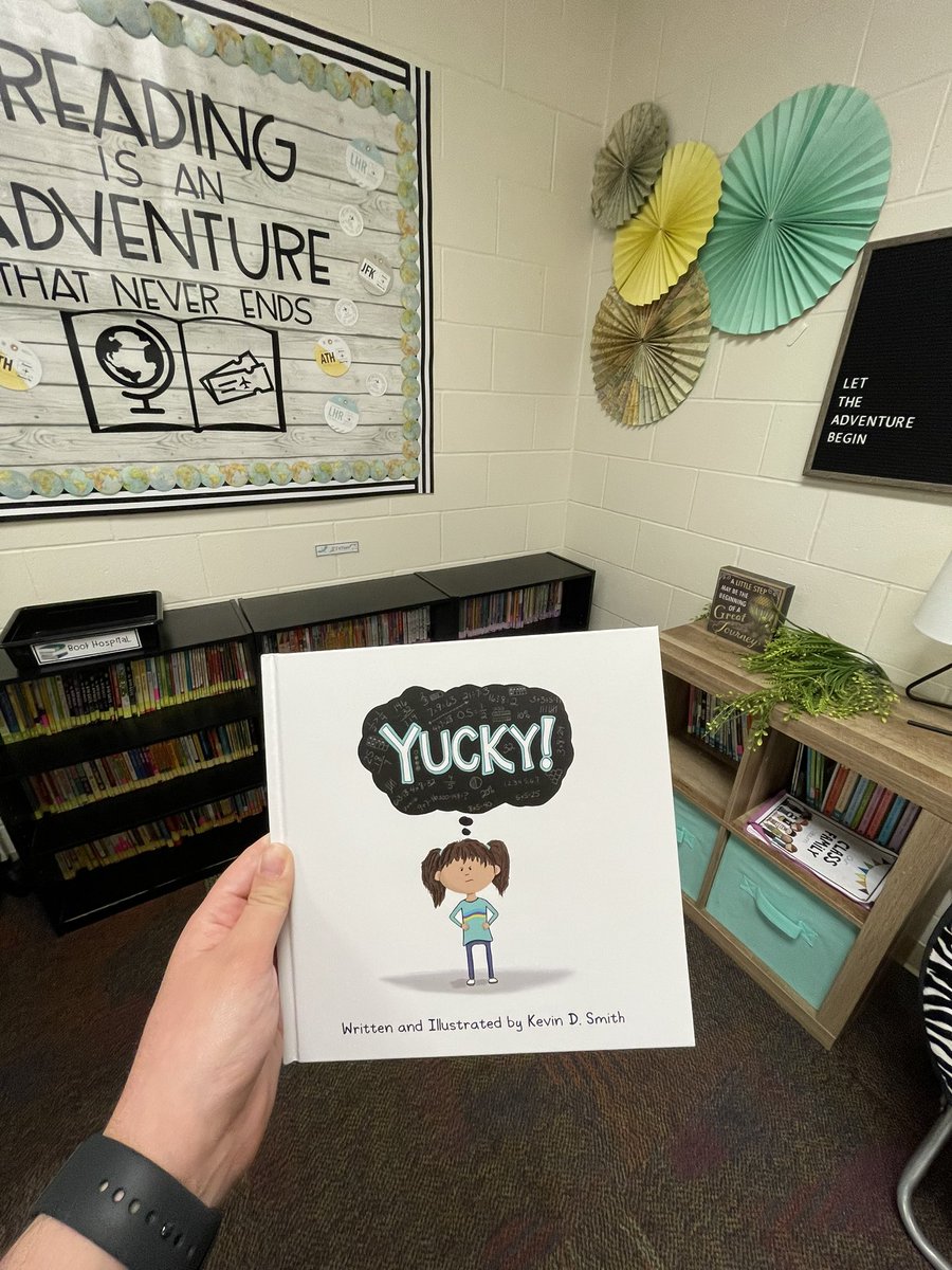 Look what made its way to me from one of my students as a gift for Teacher Appreciation Week! ➕➖✖️➗
Great job, <a href="/kevinsmithsd/">Kevin Smith</a>