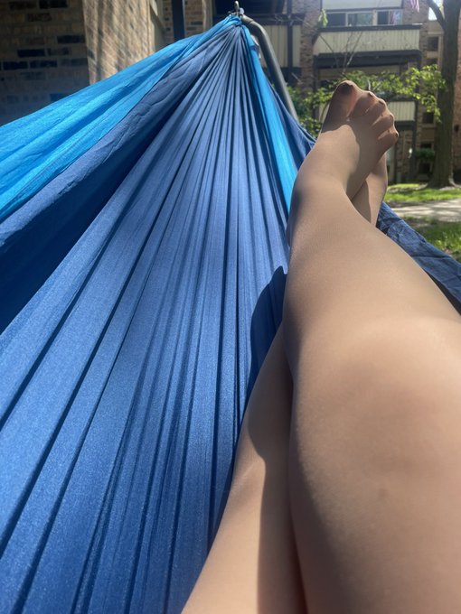 I just put up a 5 minute video of me in public spreading my pantyhose toes for you, my neighbors could&rsquo;ve<a href="/tag/feet"class="tags"><span>#feet</span></a><a href="/tag/foot"class="tags"><span>#foot</span></a><a href="/tag/accountant"class="tags"><span>#accountant</span></a><a href="/tag/pantyhose"class="tags"><span>#pantyhose</span></a><a href="/tag/nylons"class="tags"><span>#nylons</span></a><a href="/tag/toespread"class="tags"><span>#toespread</span></a>