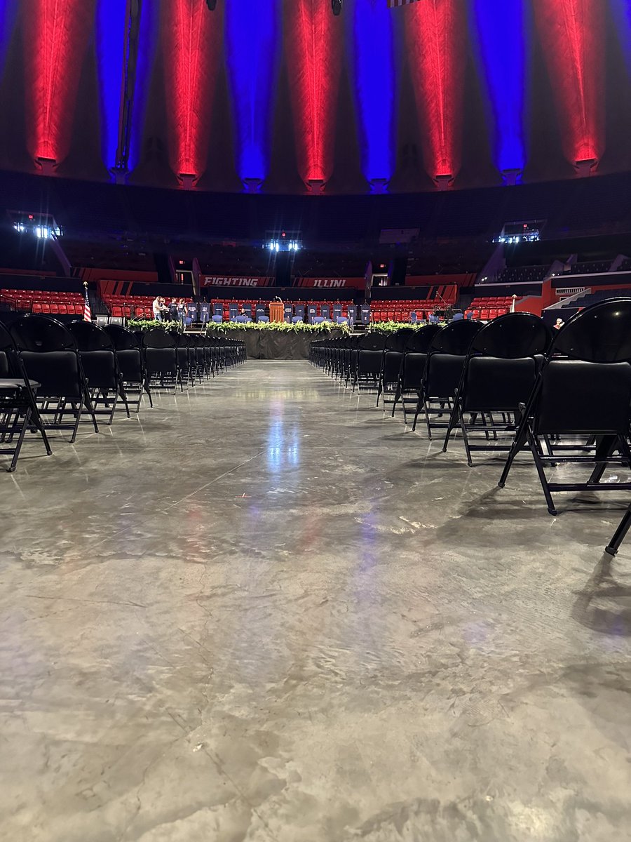 ACESIllinois's tweet photo. See you soon grads 🎓

#ACESIllinois https://t.co/tzeLJT4tTe