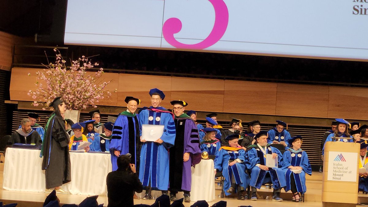 JessLeBerichel's tweet photo. Congratulations to our amazing Dr. Steven Chen. So proud of you! Thank you for your hard work, dedication, and the smiles you brought to the lab. @MiriamMerad @SinaiImmunol https://t.co/bPhEZLXiGS