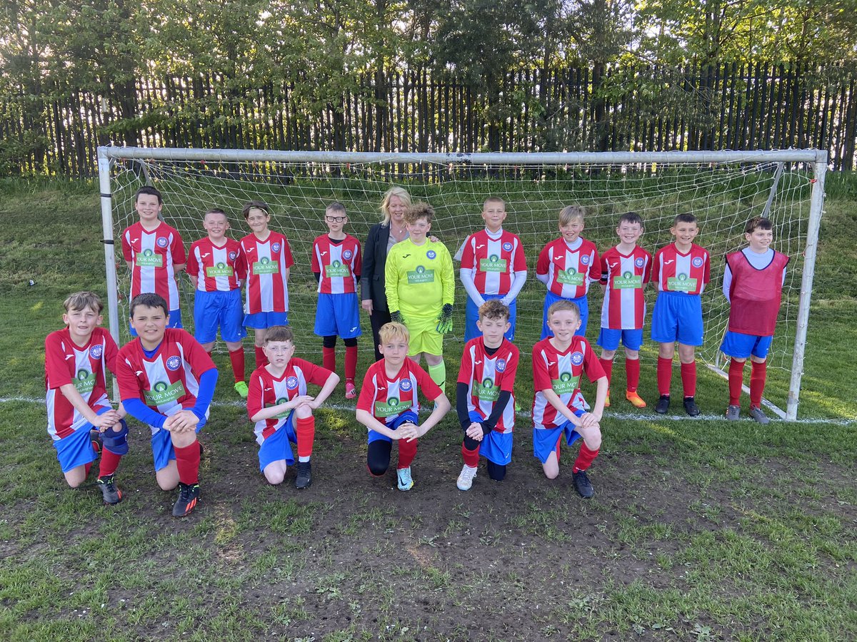 2011Blacks's tweet photo. A massive thank you to Lynn &amp; Jonathon from @YourMoveMcLaug for coming along to our match this evening, and for your fantastic sponsorship ⚽️

The boys all said that you are welcome back anytime, as you are evidently our lucky charm 😃😃👍👍 https://t.co/OIe9QFiSQg