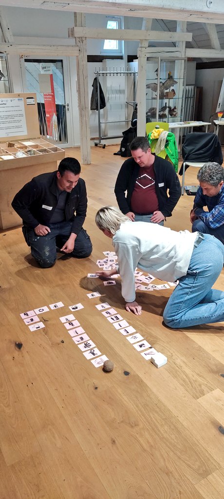 BurchertMichael's tweet image. Fantastic Bauwende Workshop today in Bonn with our mobile construction site. Top notch architecture students, architects, master roofer, carpenter, fire protection expert, building damage assessor to name a few. Highly diverse workshops are fun.