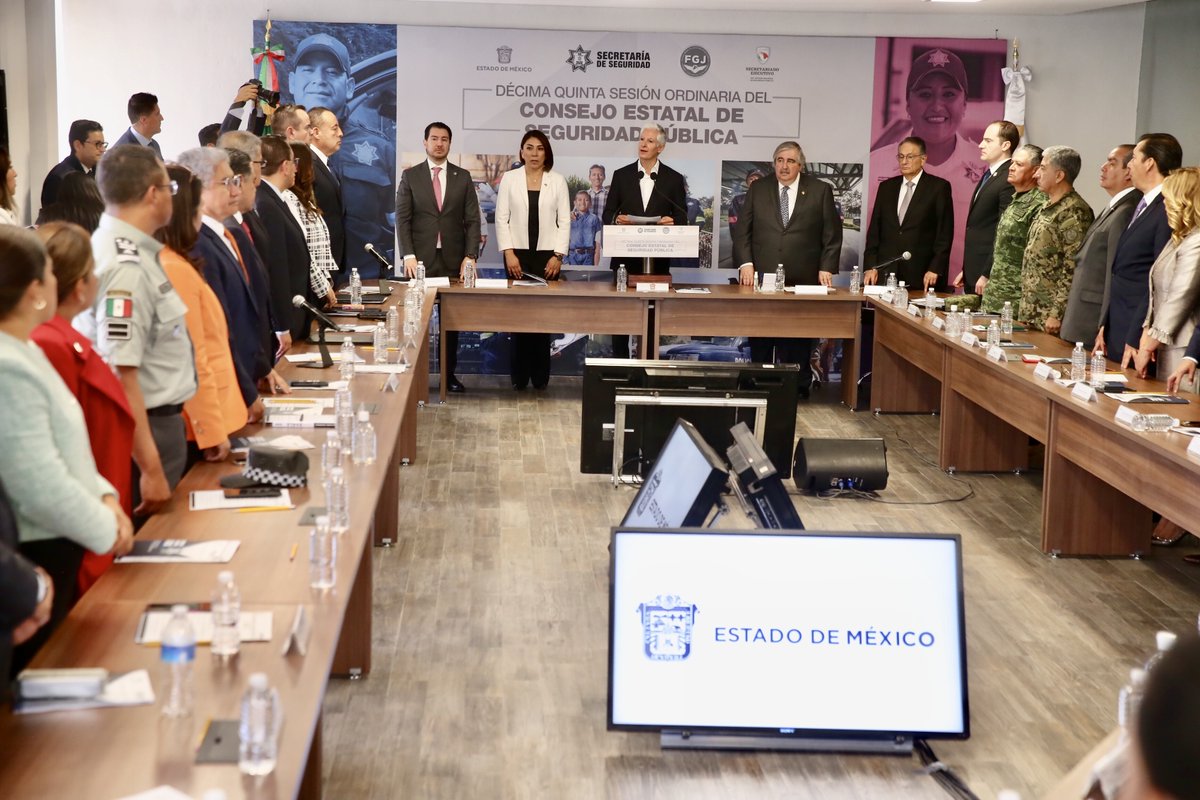 Tomamos protesta a las y los alcaldes como Presidentes de los Consejos Intermunicipales de Seguridad Pública para el periodo 2023.