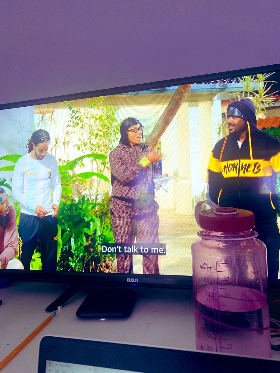 MizzKP's tweet image. Joseline started with the shits early .. trying to  bully Katie from My Wife and Kids #CollegeHill #betplus #joseline