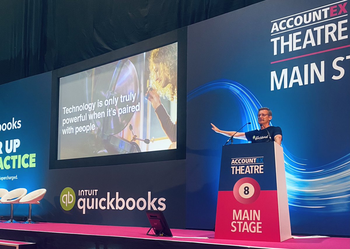 murrell_vicky's tweet photo. Great day yesterday at #Accountex one of my favourite quotes of the day “Technology is only truly powerful when paired with people” from Nick Williams https://t.co/IRr6MJs370