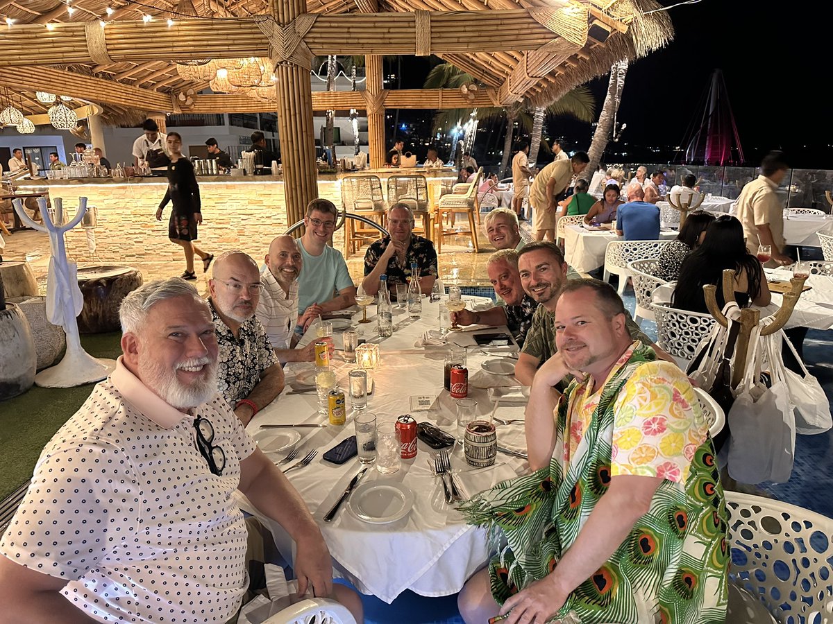 warrenbacci's tweet image. Puerto Vallarta, Mexico.