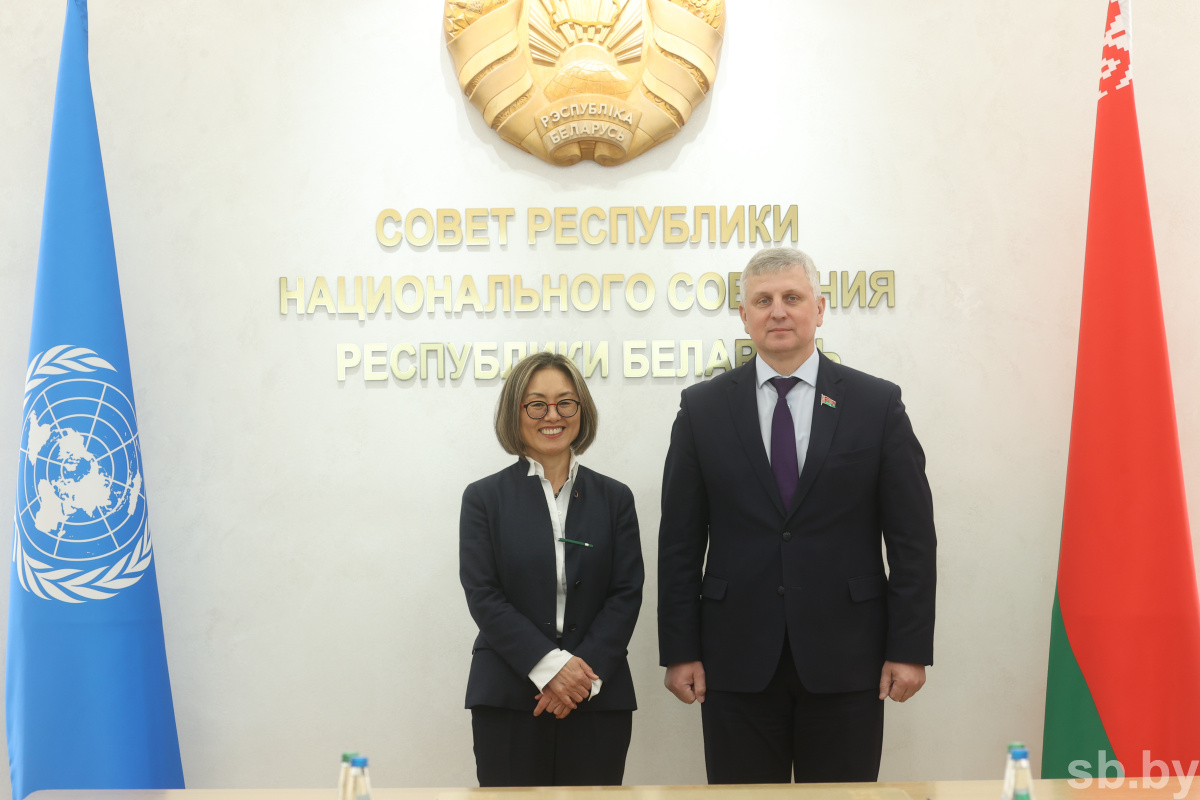HannaLiubakova's tweet photo. #Belarus When one of the most talented Belarusians is sentenced to 13 years in jail, UNDCO regional director @gwi_son meets in Minsk with the regime's representatives, praising the "progress in achieving sustainable development goals", inviting the regime to the summit in NYC. https://t.co/yivJhlgCyy