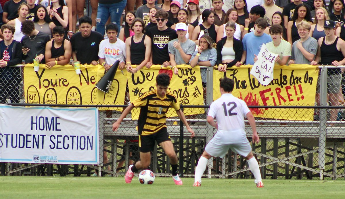 jbeanpoll's tweet photo. Fort Payne will play for its 1st state title since 2015.

Chris Rocha Luna scored the game-winner on an assist from Alexis Vega with 2:57 to go to lift the Wildcats to a 3-2 win over @HWDAthletics 

@fphs_soccer advances to Saturday's title game

#alpreps
@BenThomasPreps https://t.co/cDv65i3Mvg