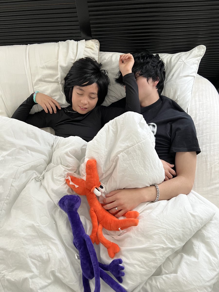 JAHVER's tweet photo. baby monster https://t.co/u3zhKYzuIg