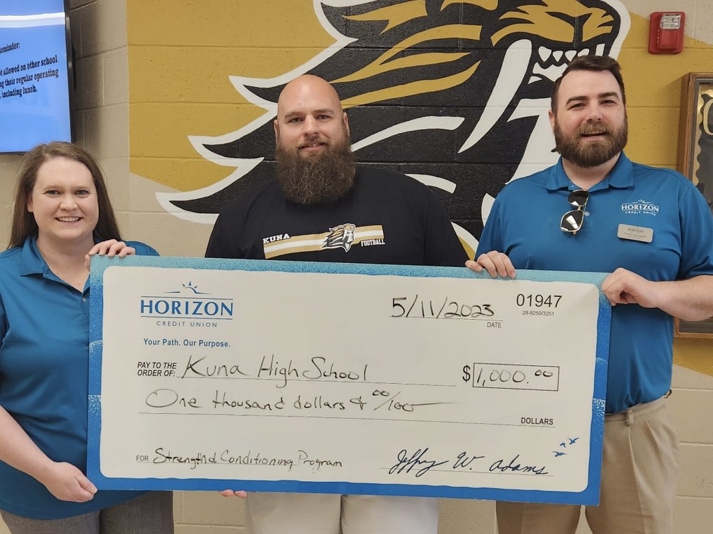 CoachJBravo's tweet image. Thanks @_HZCU for the donation to the Kuna Strength and Conditioning Program that will benefit athletes across all our programs!

#KHStrength #GoldStandard