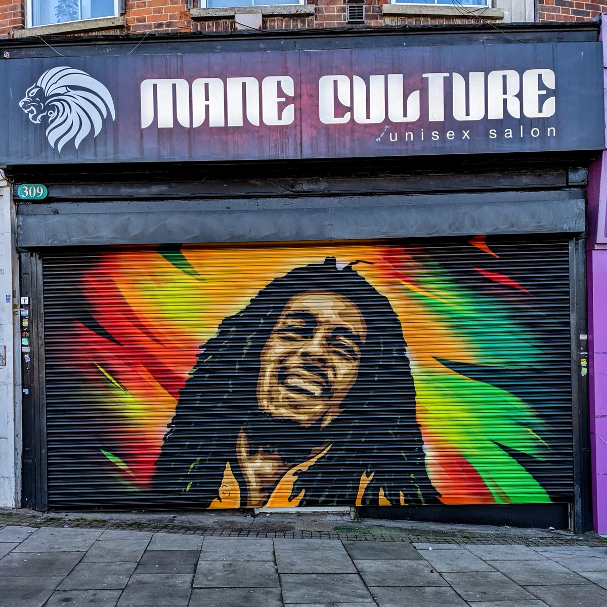 The award for Best Public Realm &amp; Landscape Project goes to...

Brent Town Centre Public Art programme 🏆

#BrentDesignAwards #BDA23