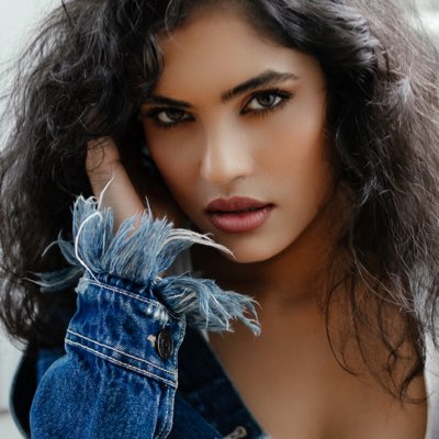 AR_Trina's tweet photo. #NewProfilePic https://t.co/pMi58P36Ii