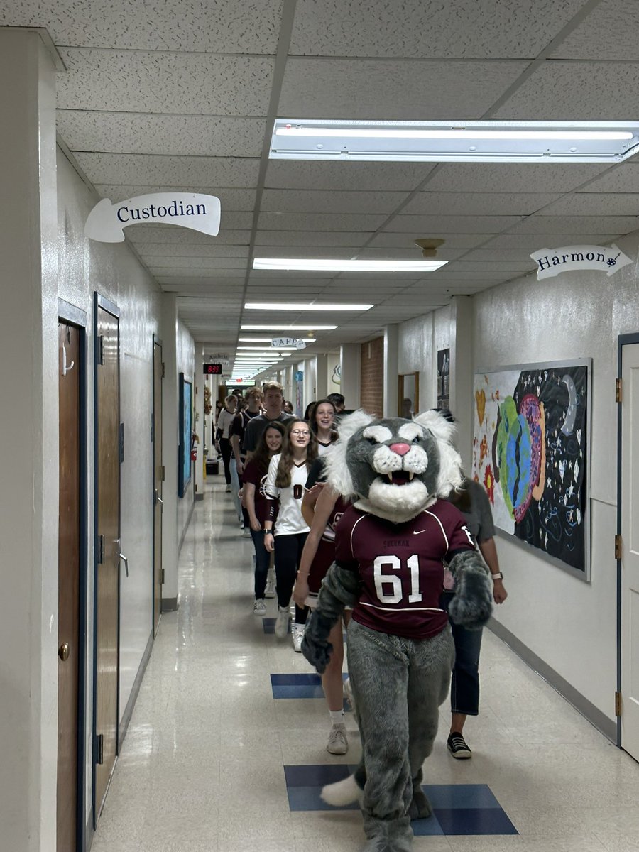 SHBearcatATH's tweet photo. Reading With the Bearcats made more stops this week at Washington and Wakefield Elementary. https://t.co/QKXDebSbzL