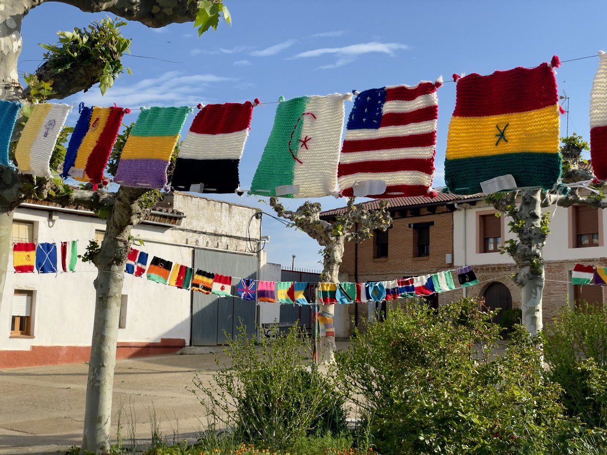 FlaglerFilms's tweet photo. Walking the Camino - Day 20
Terradillos de los Templarios to Bercianos del Real Camino, 27.7km  17.2 miles
.
#caminodesantiago #camino #day20 #camino2023 #visitcastillayleon #cylesvida #castillayleon #walkingvideo #walks #caminofrances #caminofrancés #buencamino #spain @visitcyl https://t.co/sgqIMzGPDj