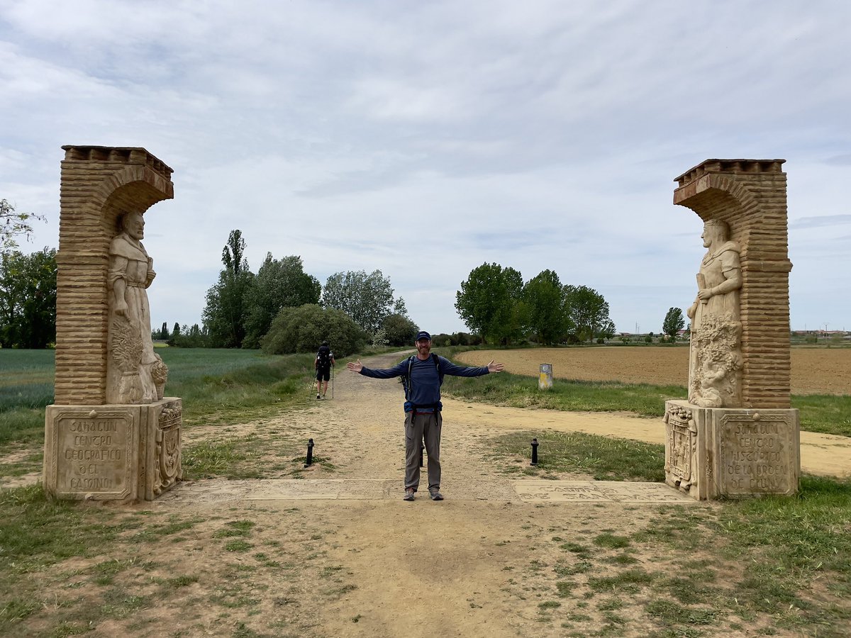 FlaglerFilms's tweet photo. Walking the Camino - Day 20
Terradillos de los Templarios to Bercianos del Real Camino, 27.7km  17.2 miles
.
#caminodesantiago #camino #day20 #camino2023 #visitcastillayleon #cylesvida #castillayleon #walkingvideo #walks #caminofrances #caminofrancés #buencamino #spain @visitcyl https://t.co/sgqIMzGPDj