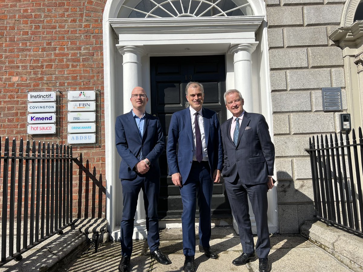 JulianSmithUK's tweet photo. Great to be in #Dublin &amp; to visit @BrIreCham offices - a great chamber, driving Irish - UK trade https://t.co/eDndpKp0mD
