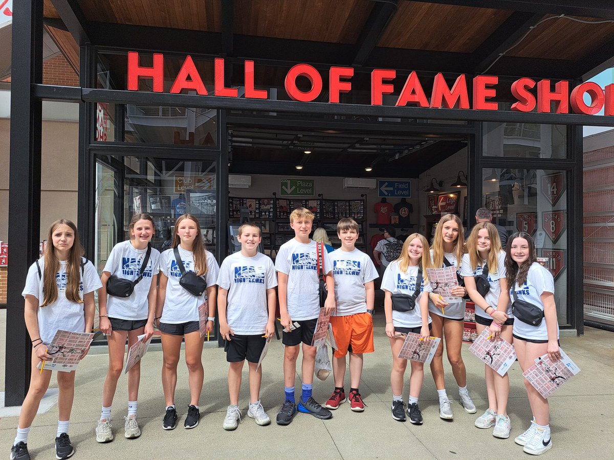 NagelNighthawks's tweet image. WEB Spring Play Day. Grateful to these 7th graders and our WEB advisors for recognizing the importance of leadership and supporting our new Nighthawks

#ONENEST #middleschoolmatters #WEB