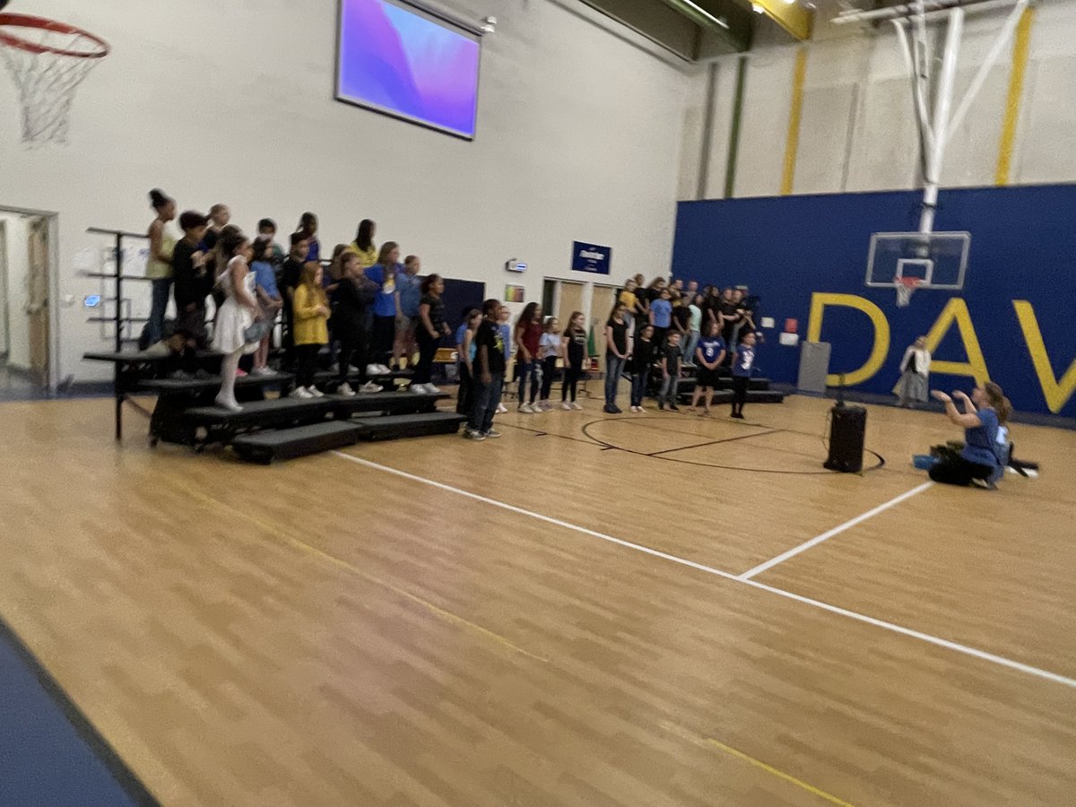 Davidson Elementary (@davidsoncomets) on Twitter photo Creativity and talent were on display at our 4th an 5th grade music concert/art show last night. <a href="/AndreaStauch/">Andrea Stauch</a> <a href="/NKCSchools/">NKC Schools</a> Creativity and talent were on display at our 4th an 5th grade music concert/art show last night. <a href="/AndreaStauch/">Andrea Stauch</a> <a href="/NKCSchools/">NKC Schools</a>