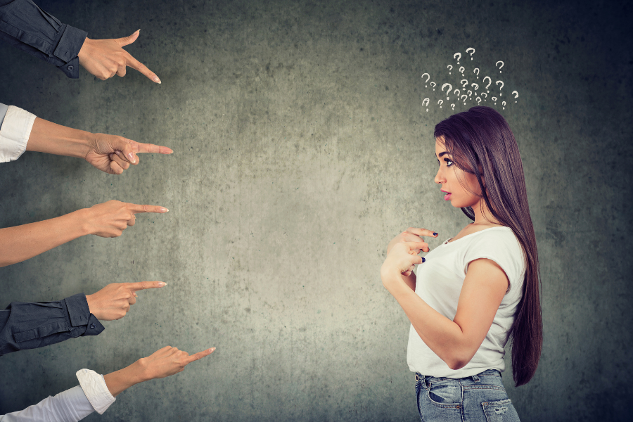 Accountability means taking responsibility for one's thoughts, actions, decisions, and behaviors, and being willing to accept the consequences. 
devi2diva.com/being-accounta…

#selfhelp #selfhelpbooks #selfhelptips #selfimprovementjourney #accountability #toxicrelationships