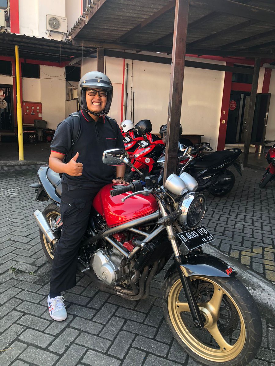 Iqbalazzri's tweet photo. Setelah sekian tahun lamanya . . . Akhirnya pakek si bandot lagi 🥰 https://t.co/xkzg8xTftI