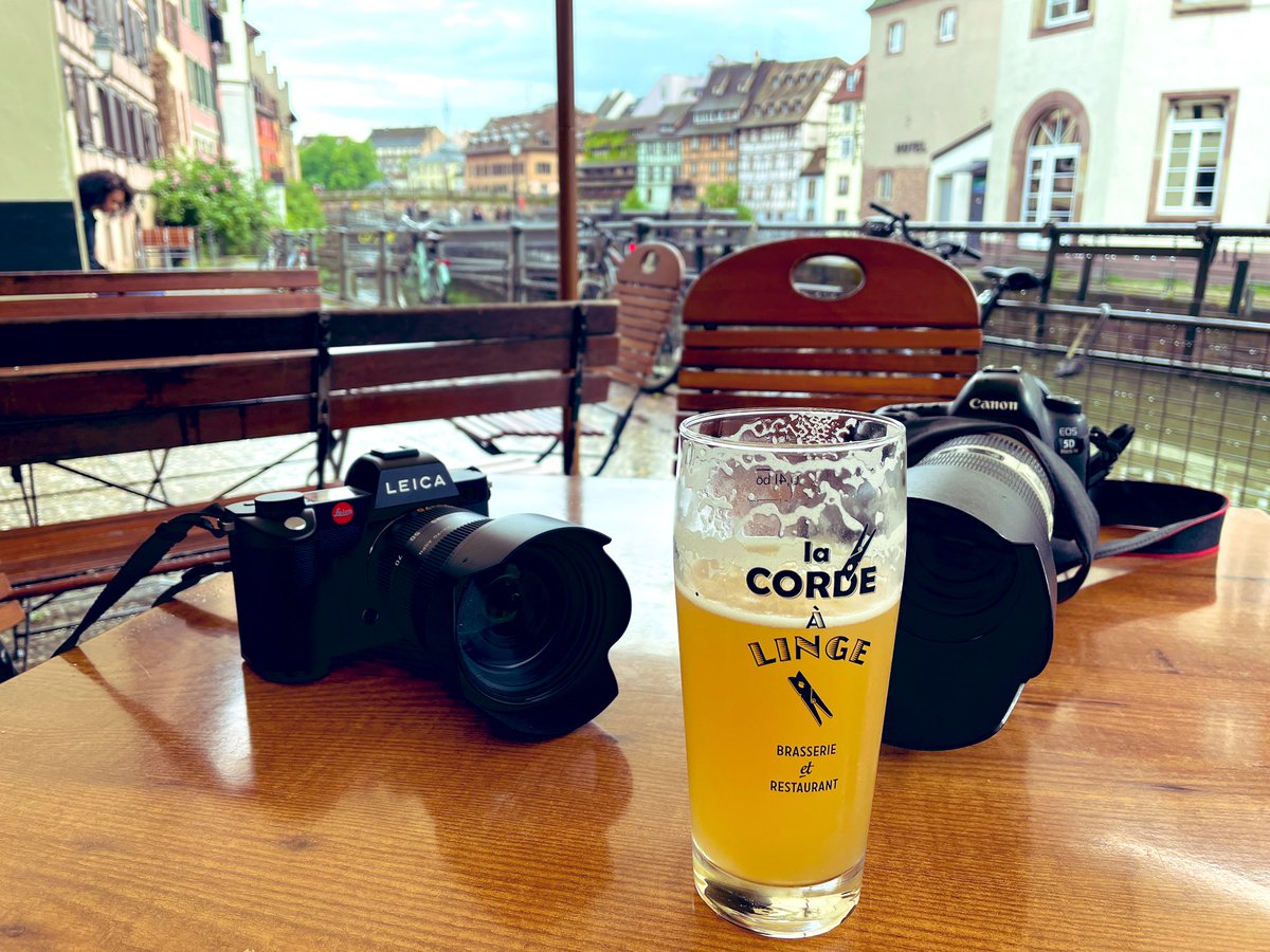 jmlpyt's tweet photo. Un petit coucou de #strasbourg pour un #weekend #photo
Bière blanche d’une brasserie locale
À votre santé
#regionest #grandest #jmlpyt #alsace https://t.co/2ntCyCeze0