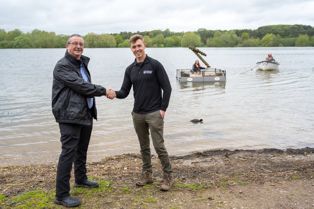 wildlifebcn's tweet photo. A big thank you to local firm @IMKellyRail for their sponsorship of a brand new tern raft which was launched at our Pitsford Reservoir Nature Reserve this week. This fantastic new floating nest site will help us to protect terns at this special reserve! https://t.co/qq90XUTH7y