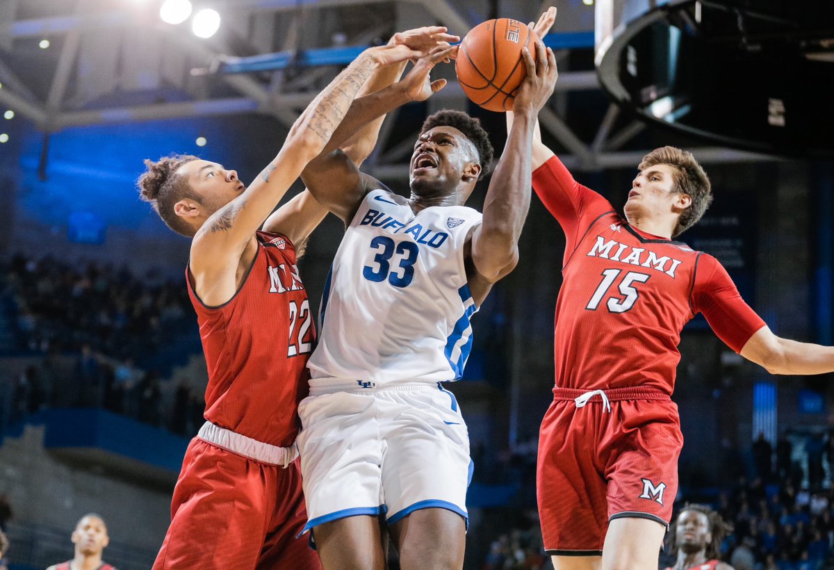 In honor of <a href="/UBuffalo/">UBuffalo</a>’s 177th Birthday and Founders Day, let’s throw it back to some legendary Bulls! #ForeverABull 🤘