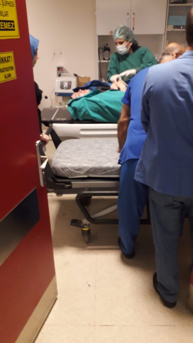 Leylaguler_'s tweet photo. Maalesef artık sağlık durumum oy kullanmak için pazar günü sandığa gitmeme müsade etmiyor. Tüm dostlarımdan ricam; pazar gününe kadar birer kişiyi, @zaferpartisi ve @DrSinanOgan a oy vermeleri için ikna etmeleri.
@TugbaDemirbag @DrSinanOgan @umitozdag @feridunyildiz @oz_vecdet https://t.co/NkkmcuHGIm