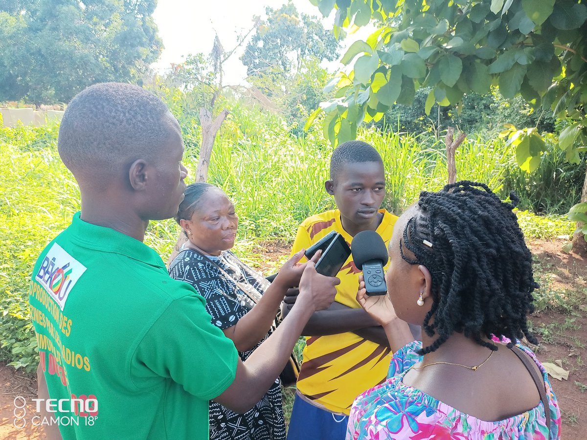 #Coproduction: Place depuis deux jours, le recoupement des sources à #Sibut et à #Galafondo. 
5 sujets tirés dans les thèmes de l'environnement, éducation, santé, paix et cohésion sociale.
<a href="/UEenRCA/">UE en Centrafrique</a> 
<a href="/FondHirondelle/">Fondation Hirondelle</a> 
<a href="/AbaloOuboule/">Ouboulè Abalo</a> 
<a href="/djamoussremy/">DJAMOUSS Rémy</a> 
<a href="/GarbaSeverin/">Séverin Garba</a>