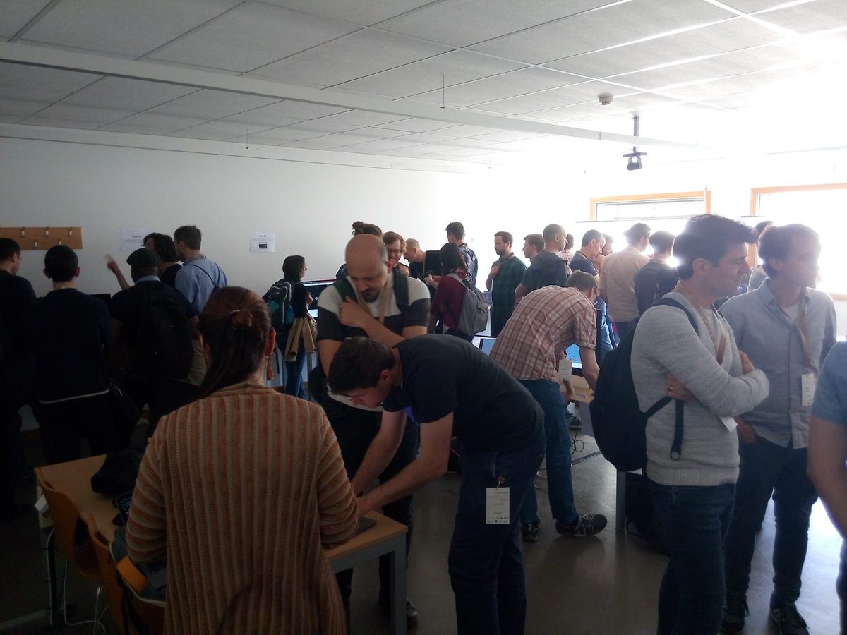 RogerDAntuono's tweet photo. There is a very effective way to help the #bioimageanalysis community:
organize an #OpenSource #Software lounge (OsSL)
to connect researchers with developers
like #NEUBIAS does!
(Porto, 2023)
@NEUBIAS_ @EoscLife Thank you Maria Azevedo @ALM_i3S and Florian Levet @f_levet ! https://t.co/Zx6EQvvOBs
