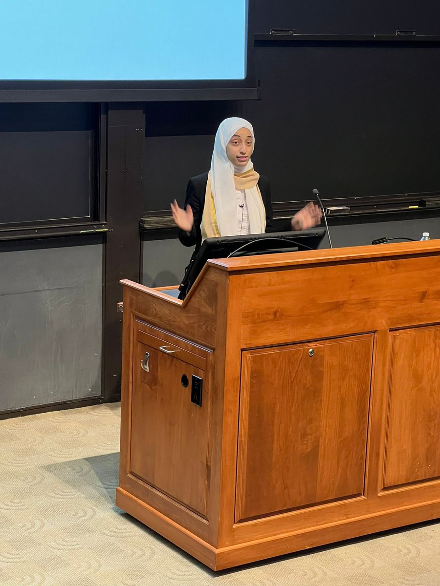 RazanBaabdulla's tweet photo. Amalgamating my love for surgery and art has been a lifelong pursuit. In this master's program, I have been fortunate to fuse these passions and bring them to the realm of education. It has been a true blessing. 
الحمدلله رب العالمين https://t.co/OLFzEhMvJZ