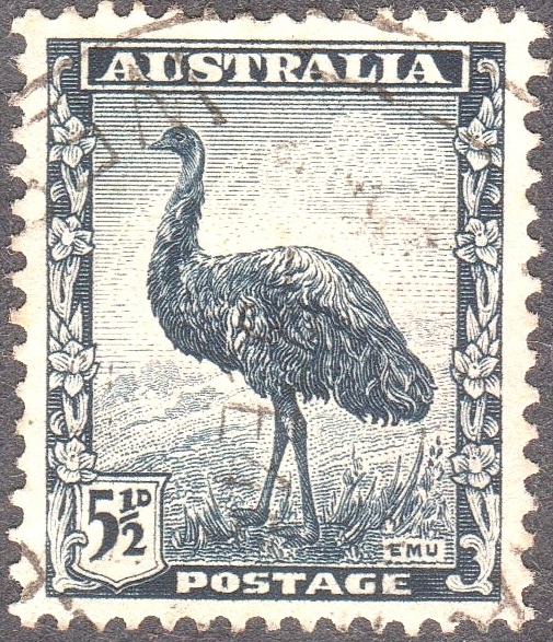 Emus are the only birds to have won a war against humans.
#stamps #philately
#Australia #Emu