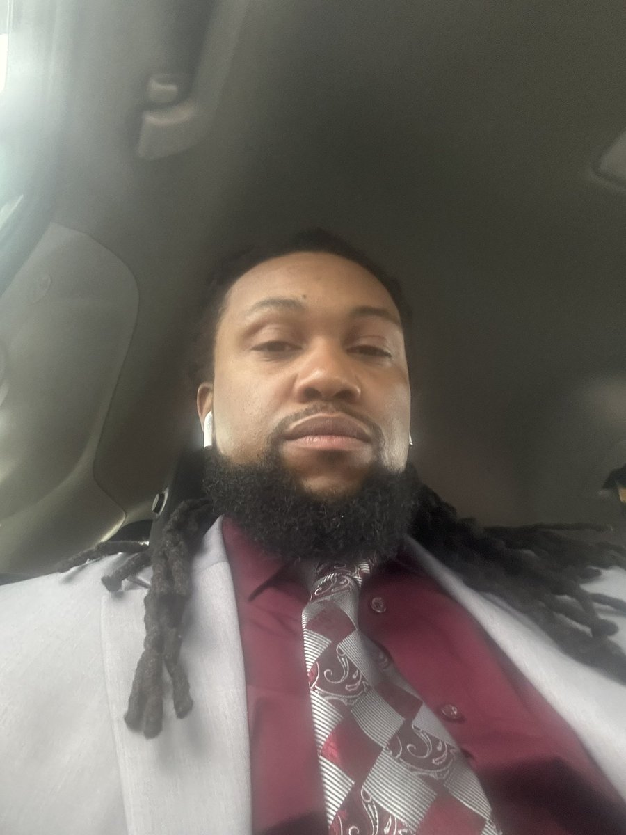G22371707's tweet photo. @ThatDamnShawn1 https://t.co/JrZbpxovMB
