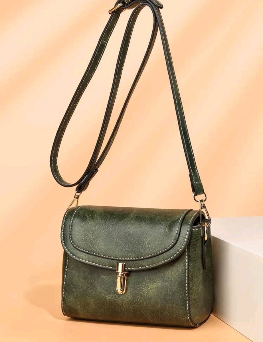 #etsy shop: 
Bag - green leather shoulder bag

#etsyukseller #bags #shoulderbag #greenshoulderbag #leatherbags #leathershoulderbag #veganleatherbags #greenbags #greenleatherbag #giftsforher #mothersdaygift #valentinesgift  #quirkycreationsni  etsy.me/3BleD9j