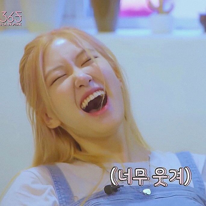 ysldoIIrosie's tweet photo. https://t.co/yOCdPDBAxN