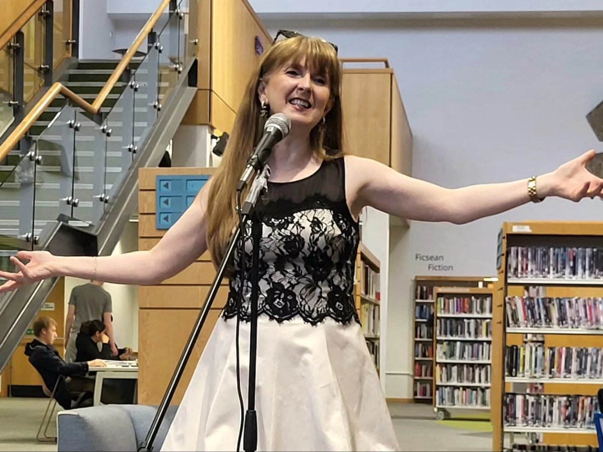 SandraOman1's tweet photo. For #bealtaine @MMMquartet are giving concerts in libraries through May.Yesterday, we were in Blanchardstown. It gave me a great chance to perform & talk about Puccini to adults and children alike. With fab @geraldperegrine & #VincentLynch
#phdlife #puccini #gettingthewordout https://t.co/YOi9yxcv2Q