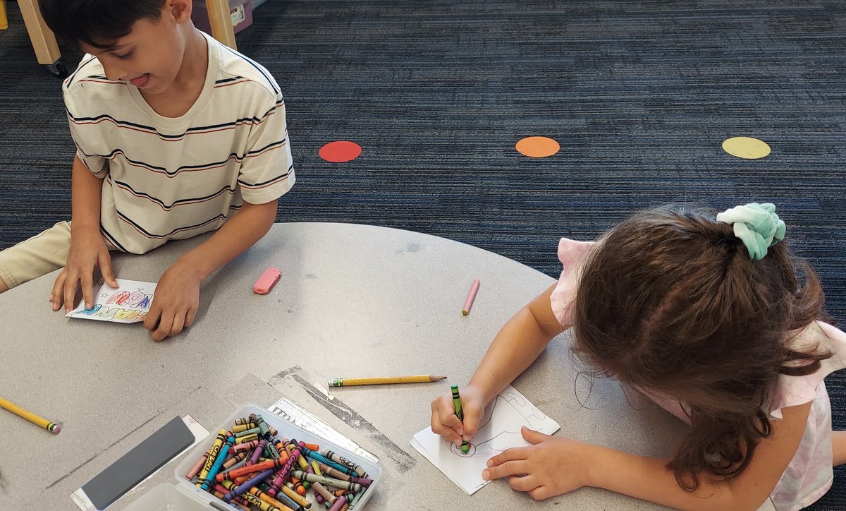 K is for Kindness Day. Making time to thank those who make our lives better. <a href="/EastMaine63/">EastMaine63</a> <a href="/MarkTwainD63/">Mark Twain School</a>