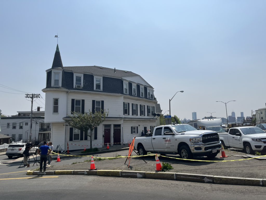 My Boston News on Twitter "RT SamYorkReports A manhole cover remains