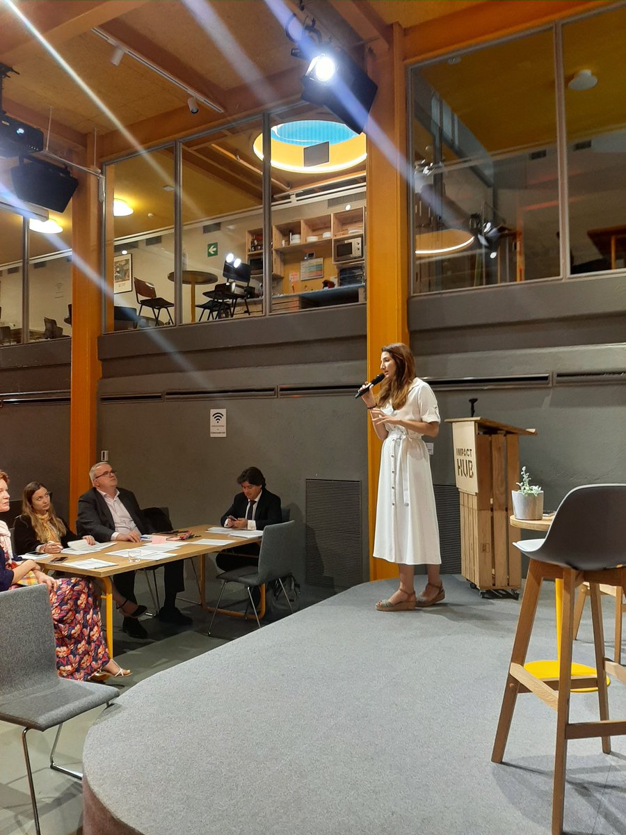 Para trazar los próximos pasos en creación de un estándar de Financiación de Impacto en España, desde <a href="/ImpactInvInst/">Impact Investing Institute</a> <a href="/Joe_DH/">Joe Dharampal-Hornby</a> y <a href="/Label_Finansol/">FAIR - Label Finansol</a> compartieron su experiencia en la creación de estándares en UK y Francia. Desde <a href="/ejgabeiras/">Gabeiras</a> trasladaron importancia código BBPP #impinv