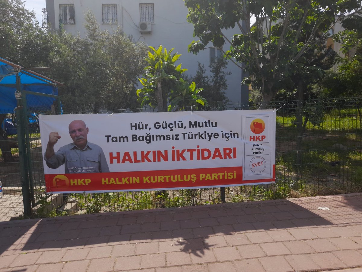 kurtuluspartisi's tweet photo. 📍Adana
Adana'nın çeşitli ilçelerinde gerçekleştirdiğimiz çalışmalarımızdan kareler...
Hür, Güçlü, Mutlu, Tam Bağımsız Türkiye için; #HKPyeOyVer
14 Mayıs'ta oylar HKP'ye!
#FarklıOlanYalnızBiziz https://t.co/DCgw7blZ4T