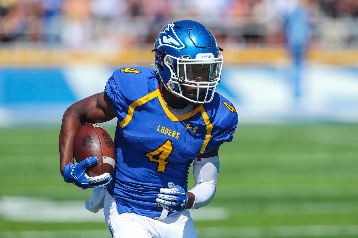 After a great talk with <a href="/Pick6_Lee/">Eric Lee</a> , I'm blessed to receive my first offer from the University of Nebraska-Kearney !!