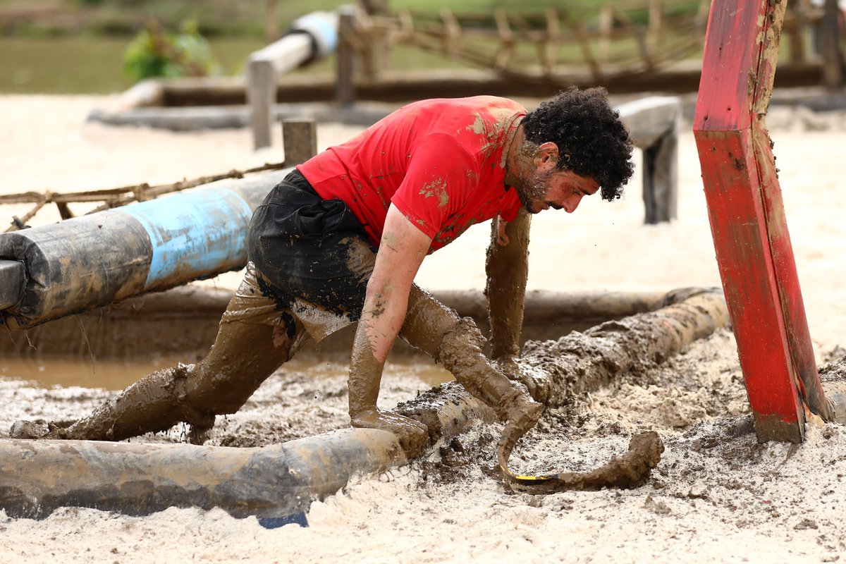 Barisstelli's tweet photo. Dünyanın en zor yarışmasından selamlar 👋🏽 @survivorturkiye 

Ne açlık, ne yarışma zorluğu, ne de psikolojik zorluk beni mücadelemden vazgeçiremedi.  Hayatım boyunca olduğu gibi...
#survivor2023 
#Survivor 
#SurvivorAllStarGR 
#survivorGR 
#baristelli https://t.co/zjLNVPLTpa