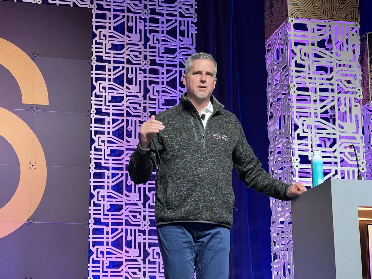 The Linux Foundation tweet media