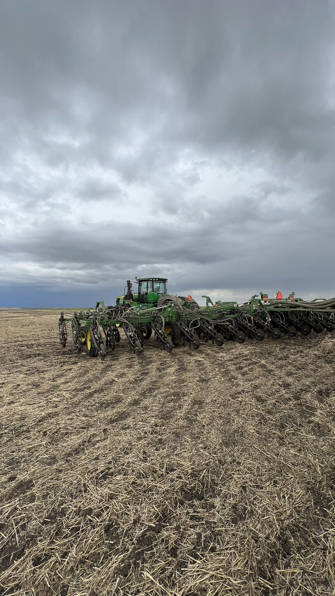 jdfarmlink's tweet photo. Just a tease #plant23 https://t.co/nxW7bMzUMV