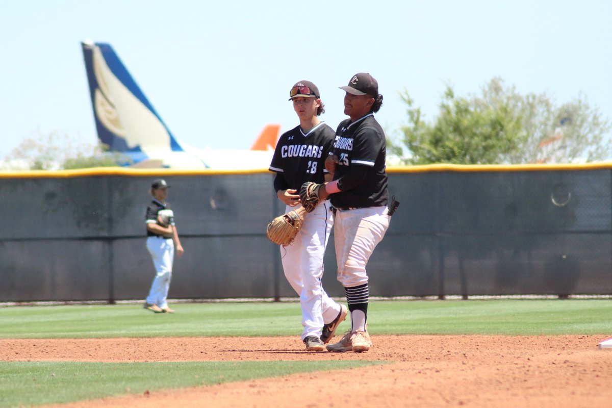 PC_CougarsAD tweet media