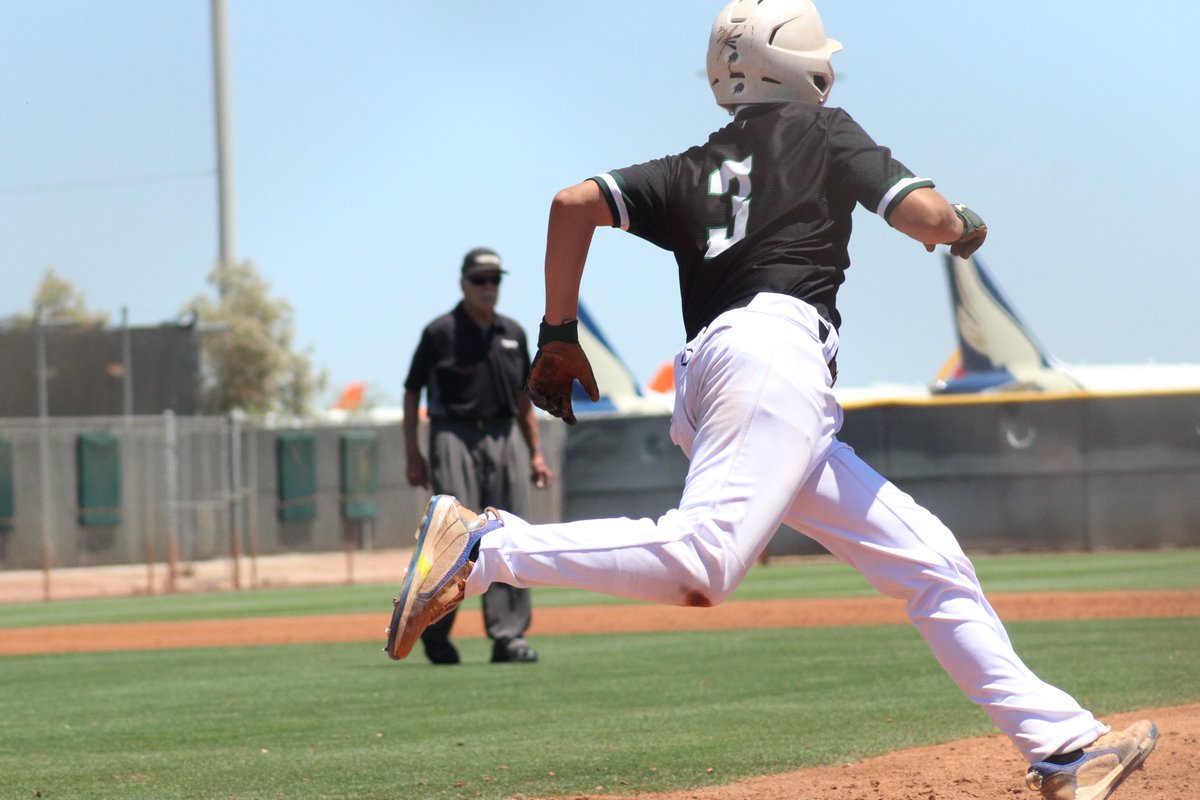 PC_CougarsAD tweet media