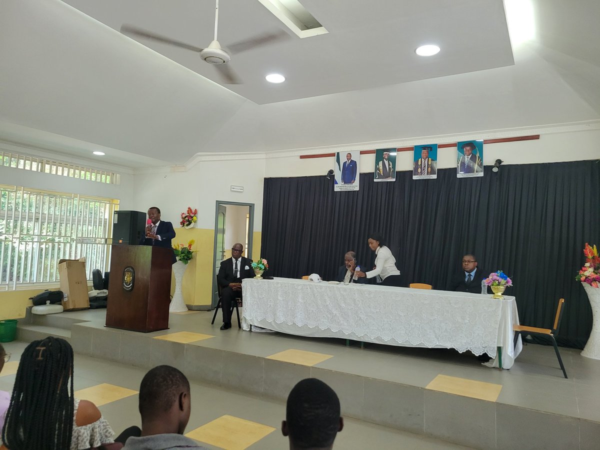 fbcLaw1's tweet photo. @fbcLaw1 launched its 1st law review program that will feed into the national law report. Brown-Marke SC, Adrain Fisher J, Dean Prof Karim, HoD @saffaAbdulai &amp; Fornah Sesay graced the occasion and made statements. Over 100 students attended the program from the honors class. https://t.co/PT4dX70Ny3