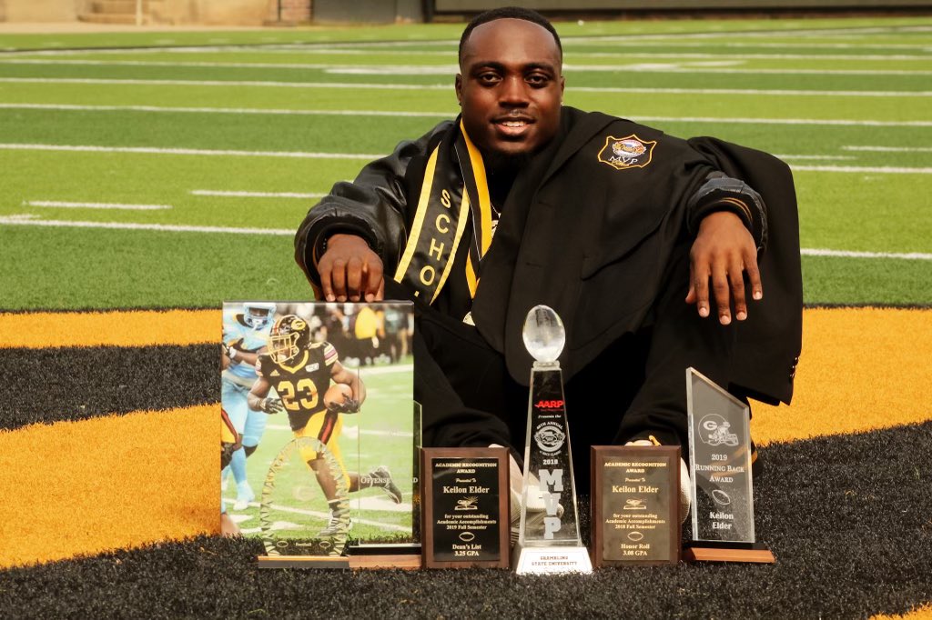 They gone think we behind MLK by how we followed the dream 🎓📝🍾 #OmegaPsiPhi #Bruhz #Bruhzgraduate #ΓΓ #GMan4Life #Gramfam