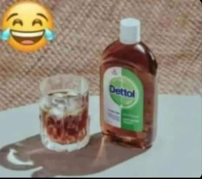 donaddyson's tweet photo. Vile backbenchers walikua wanaingia na pombe highschool 😂😂💀 https://t.co/nGUi3Qg4rU