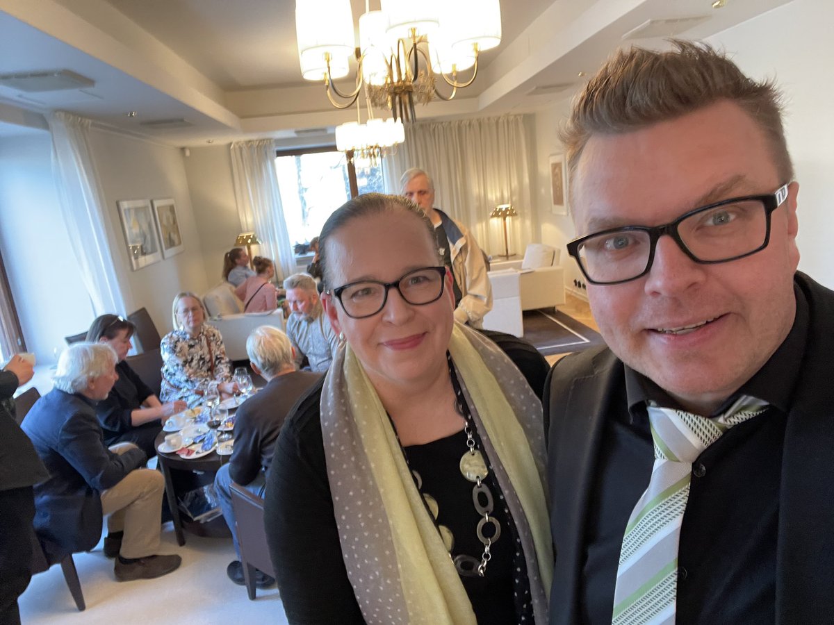 Lapin Lehdistökerho Polar Press Club Lapin aluehallintoviraston vieraana. Puheenjohtajana on ilo johdattaa joukkoa. Kiitos upeasta illasta <a href="/KaisaAinasoja/">Kaisa Ainasoja</a> <a href="/AVItwiittaa/">Aluehallintovirasto</a>